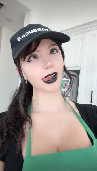 d2c961f838a46bc8b26d9275b0ac469062d9457bea3f17087bf5c01cd3e33b69 thumbnail