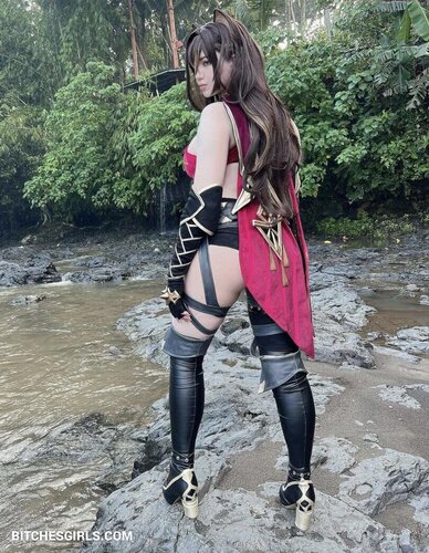 297195793392741606648263976257093901648 thumbnail