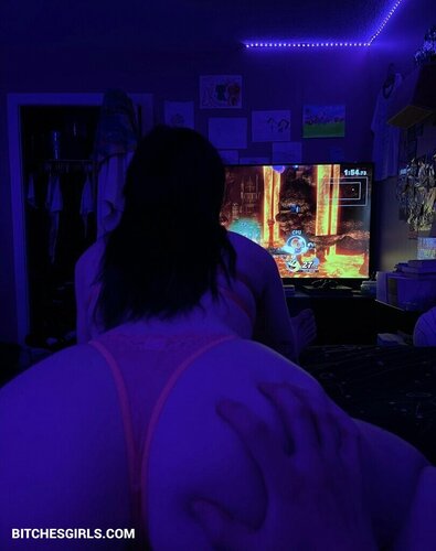 132988423466309965050537413331446135046 thumbnail