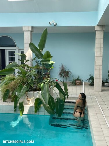 Jeannieelisemai Nude Asian - Sakrawav Nude Videos Asian