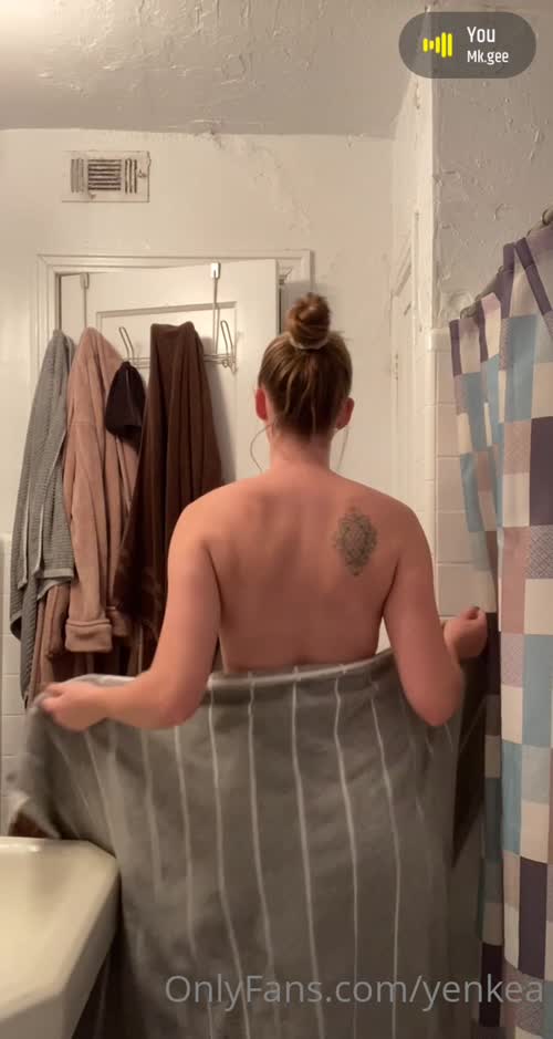 f6aa22ca9e3c3e5d4e5c303333bf0b15620cba199dcd9870f886d3fa61b1c80f thumbnail