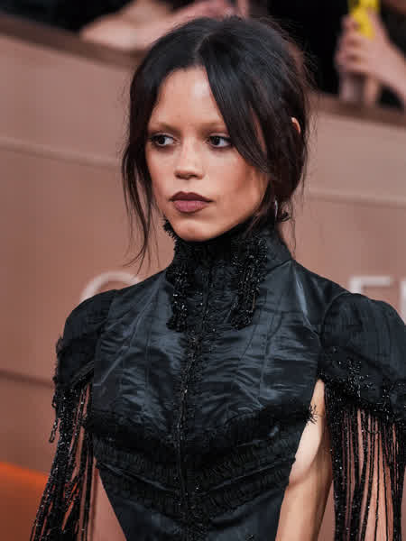 5e8f91319a8713552128788467eb6178b8a1472a76e82c60b83dcad64ede0d4e thumbnail