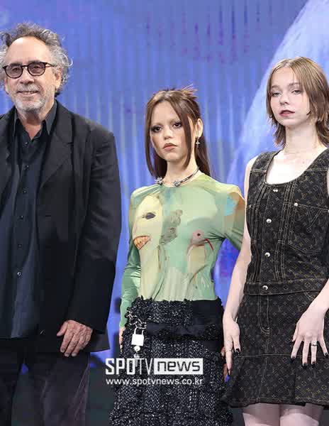 6366eb91adc4f46159a9c56c7294cf0b5fe9d9df4de3364e50e561e88f0a59d3 thumbnail