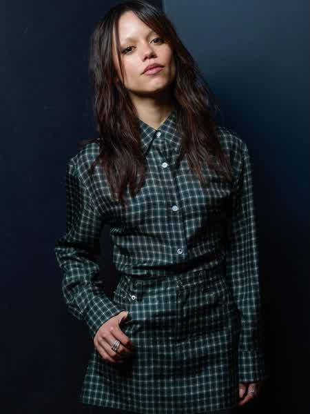 5c36de4d30d83bb13f3cc9e58194ba3fffa1162268c30d6132bae39a0f6a4fa0 thumbnail