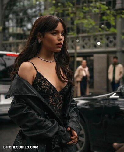 93661067693870847910437649041671217899 thumbnail