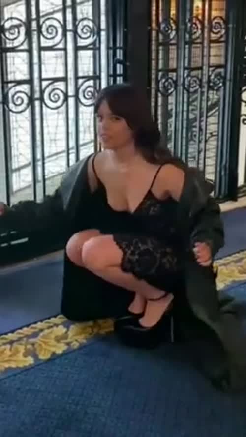 102469717383981952963109827093006919609 thumbnail