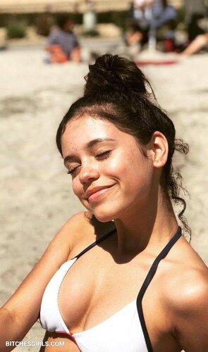 132982650523997597829419146617704553814 thumbnail