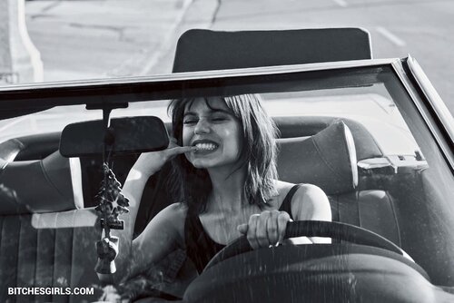 317796738045775592325266814166720268189 thumbnail