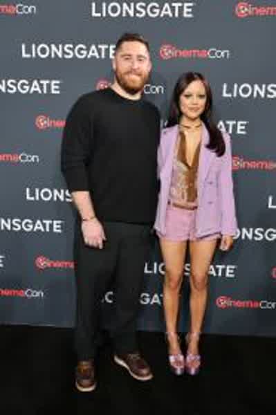 237011f63f67acbcf90b024dba7390b39d3e00ae9b8d08ed3479f24f1deb02e1 thumbnail