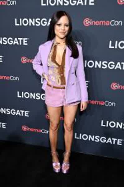 fe202d120f0b6c593f82d9e4e427d1ce94b04783e233e56bf919872c36dadcce thumbnail