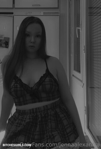 267823835794703278578877951647398533076 thumbnail