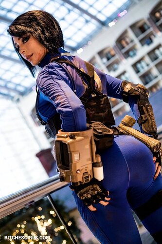 215763523697362163558945433033551413471 thumbnail