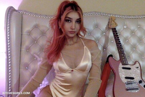 187180870512212379356113380169261709958 thumbnail