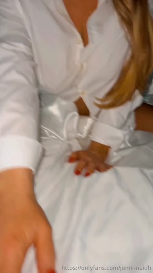 22010f89d5cd5ad68833a51b28d32a7d656aca8ce3f9979d4f640670e6ea10e2 thumbnail