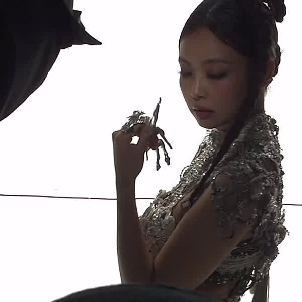 6caade52fc0f4a1c3e0eda7bd7ed097585572f0ee07f213391e82ca902454111 thumbnail