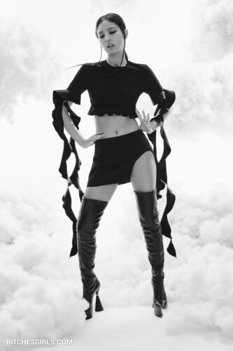 20095689360980466411500874107358061123 thumbnail