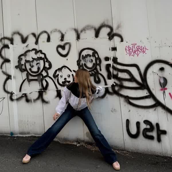 fa723b47b76f63828a3a3d5b9fe776844793f3f94f2a9ece6a4032f045c89585 thumbnail