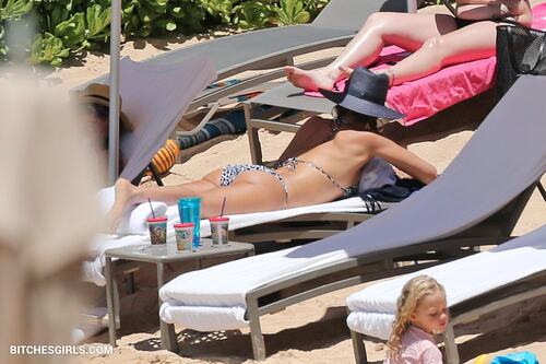 205493375442735563215687036587730261998 thumbnail