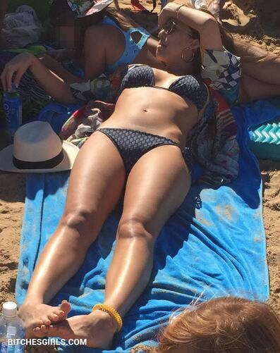 207387397408492662305639659153707284820 thumbnail