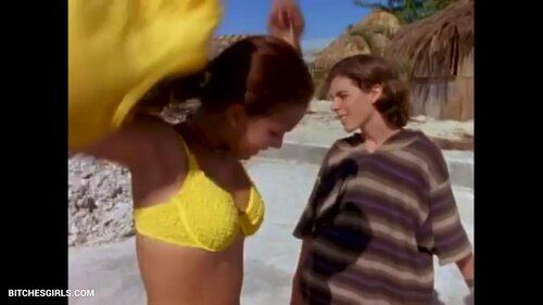 225530892004152457511990122386429755585 thumbnail