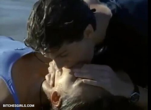 337302832101420413430467672967691580724 thumbnail