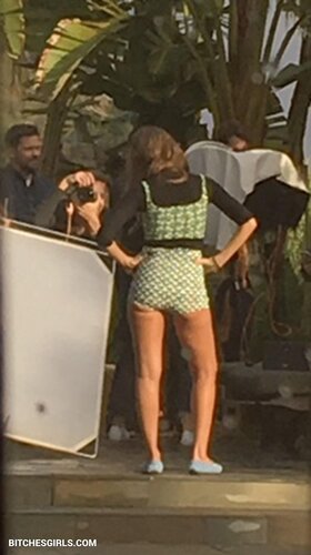 34634930537446331570930543013485384079 thumbnail