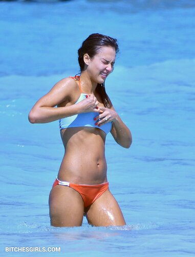 237108799729719909385308786739787152001 thumbnail