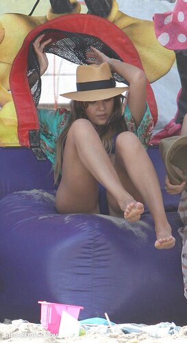 69581820852127034960129004041487696168 thumbnail