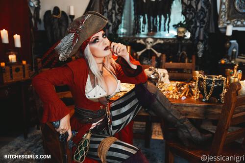 237701027920552402085451077279195687242 thumbnail