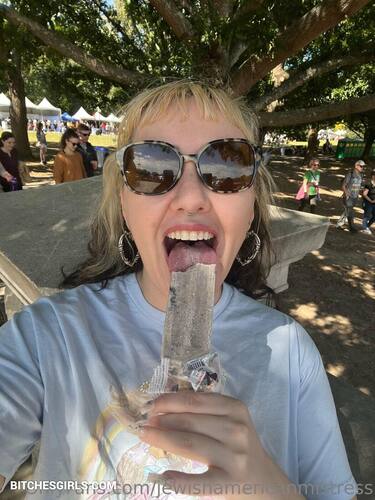 102298909289263522868029993348978459012 thumbnail