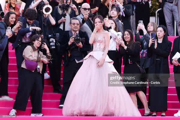 1d3974003a93369abd08464084e438247a8674dc7341cb89500a401e96d8f342 thumbnail