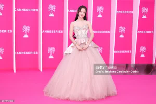 2081db4e43cb509d634142c5ff3d0947750a2122eacabc2d73772eac11595263 thumbnail