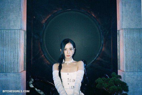 102993929785350520707283343846675204279 thumbnail