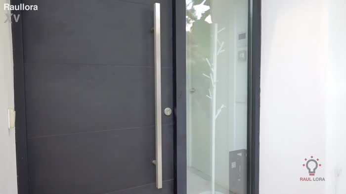 4c2458756fb416efc7d6ec04f1450c210bfc87983a458dc77e7ea6e24837a131 thumbnail