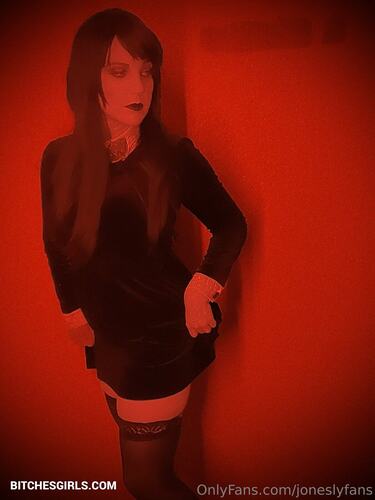 Joneslyfans Cosplay Porn - Lindsay Jones Nsfw Photos Cosplay