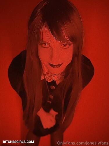 Joneslyfans Cosplay Porn - Lindsay Elise Jones Cosplay Leaked Nudes