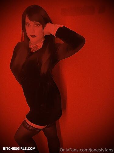 96946842507769353864020614358461788714 thumbnail