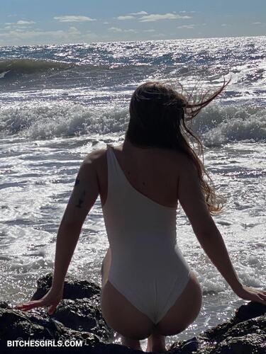 56554999863848493286725382589267454277 thumbnail