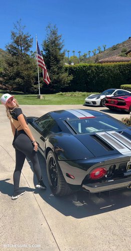 155456940008518894523112808721206695705 thumbnail