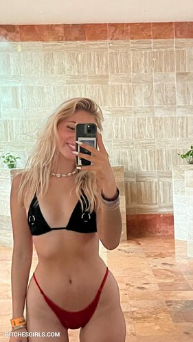 273837632805209529018190060405253817136 thumbnail