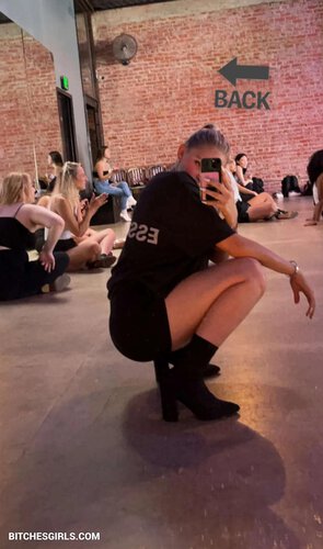 309195029040793890895260112276181760987 thumbnail