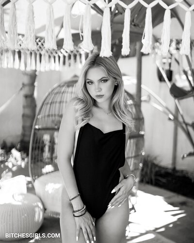 168531574567084100069192360961193667423 thumbnail