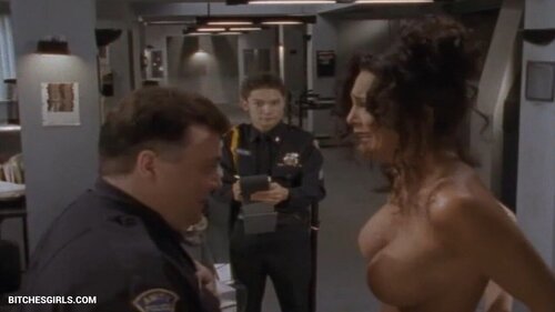 303003626409210421743983594287699419135 thumbnail