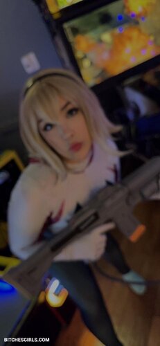 289609831806031376760405687863707106332 thumbnail