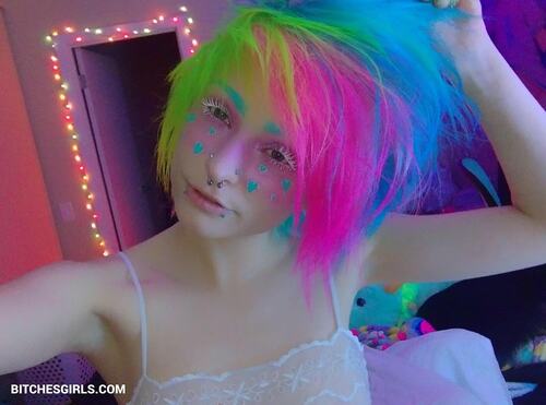 257251893167275458539891084803574618778 thumbnail