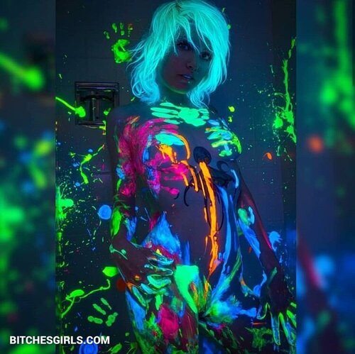 274588326033621611489117890323351945295 thumbnail