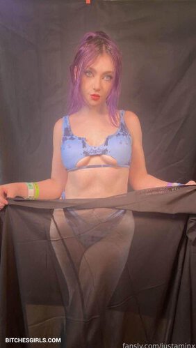 287617011413149652742562382056323275896 thumbnail