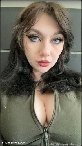 185076887162429759154185775534327936372 thumbnail