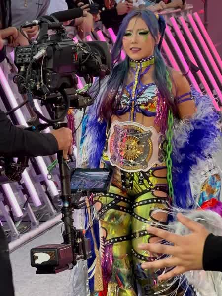 acb941e640353ab9e2269fc198940ac22b73a35b88e639e3744a57d9ad2e8abf thumbnail