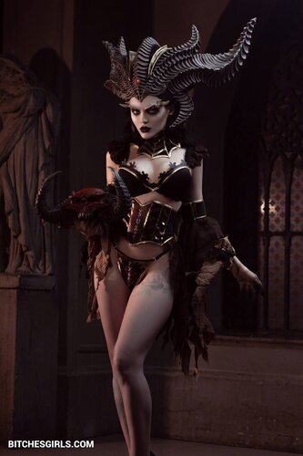 219720223716250234496398073505620940412 thumbnail